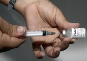 Espirituanos enfermos de cáncer beneficiados con nueva vacuna