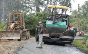 Otra acción de Comunales en el 2012 es el mantenimiento de los viales de montaña del territorio. 