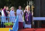 Benedicto XVI saludó a los cientos de cubanos y extranjeros reunidos en la Plaza de la Revolución. 