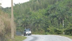 En la carretera que comunica Trinidad con Topes de Collantes han ocurrido deslizamientos de tierra. 