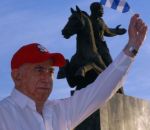 José Ramón Machado Ventura acompañó al pueblo de Santiago de Cuba este Primero de Mayo. (foto: AIN)