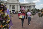 Miles de nicaraguenses acuden al Palacio Nacional para rendir merecido tributo al Comandante del FSLN.