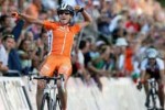 La holandesa Marianne Vos ganó la prueba de ruta en la que intervino Yumari.