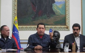 Hugo Chávez junto al Vicepresidente Nicolás Maduro y el Presidente de la Asamblea Naciona Diosdado Cabello. Foto: Prensa Presidencial