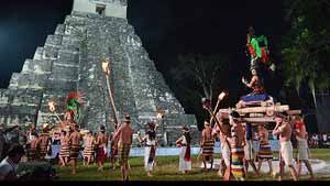 Los pueblos mayas reciben otro ciclo de transformaciones, que ellos han denominado la era de la luz.