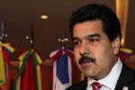 En Caracas Maduro informó de su viaje a Cuba para visitar a Chávez.