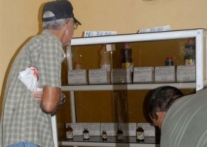    LABIOFAM produce en Cuba aproximadamente el 98 por ciento de los medicamentos de uso veterinario que demanda el país.