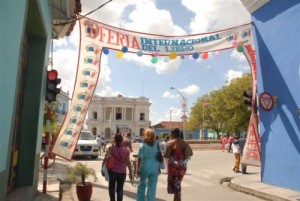 El Parque Serafín Sánchez de la villa del Yayabo volvió a convertirse en el epicentro literario de Sancti Spíritus.