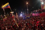 Maduro resaltó la marea roja de este cierre de campaña en Caracas.