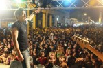La muchedumbre cabaiguanense coreó al dedillo las canciones conocidas de David Blanco.