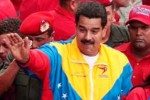 Trabajar por el pueblo con autenticidad es una manera de derrotar a la "derecha fascista", aseguró Maduro.