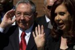 Raúl Castro ratificó la voluntad y disposición de fortalecer los nexos de amistad y cooperación entre los dos países.