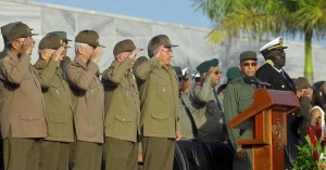 Raúl  presidió el acto político y ceremonia militar de graduación Aniversario 60 del asalto a los cuarteles Moncada y Carlos Manuel de Céspedes.