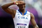Amaury Valle obtuvo medalla de plata en los 400 metros con vallas y en los 400 metros planos.