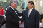 El Primer Vicepresidente cubano Miguel Díaz-Canel fue recibido en China por el presidente Xi Jinping.