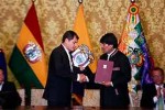 Correa y Evo Morales asistieron a la firma de acuerdos bilaterales.