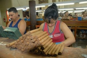 En todos los colectivos laborales del país se discutirá Anteproyecto del Código de Trabajo.