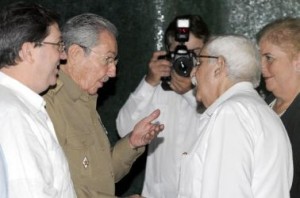 Raúl durante la juramentación de los nuevos embajadores. (foto: AIN)