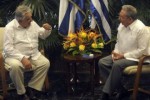 Raúl y Mujica intercambiaron sobre el buen estado de las relaciones bilaterales.