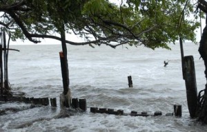 La comunidad costera de Tunas de Zaza resulta muy vulnerable a los embates de la naturaleza.