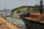 Desde que el Canal pasó en 1999 a ser administrado por Panamá, el Estado ha invertido en su mantenimiento más de dos mil millones de dólares.