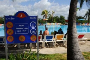 Las instalaciones hoteleras de la península de Ancón aparecen entre las preferidas por los visitantes que llegan al centro de Cuba. 