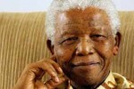 Mandela salió del hospital, donde permanecía ingresado desde el pasado 8 de junio, y continuará la recuperación en su casa.