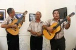 La serenata, a cargo fundamentalmente de los tríos, ha sido una tradición en Sancti Spíritus .