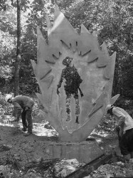 Inaugurado en el 2003, el monumento en Jobo Rosado recuerda la creación del frente guerrillero.