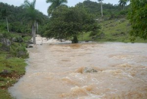 La situación más tensa se localiza en las comunidades de Seibabo y Cambao, por el desborde de los ríos.