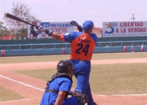 Los estelares Frederick Cepeda, Ismel Jiménez y Eriel Sánchez, encabezan el equipo Sancti Spíritus, que participará en la 53 Serie Nacional de Béisbol.