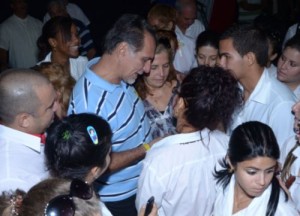 René González departió con  alumnos y profesores se la Universidad de Ciencias Médicas Doctor Faustino Pérez. (foto: Gerardo Legón)