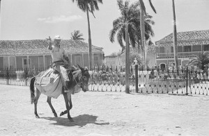 La Plaza Mayor de Trinidad ha variado muy poco su fisonomía desde la época colonial. 