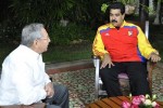 Raúl y Maduro dialogaron sobre la victoria de la Revolución Bolivariana y Chavista en las recientes elecciones municipales en Venezuela.