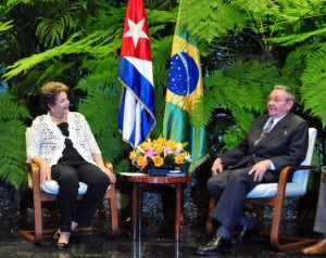 Raúl y Dilma en el Palacio de la Revolución. Foto: Ricardo López Hevia