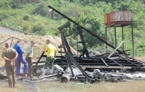 La unidad de pirotecnia El Palenque se localiza a unos 2 kilómetros de Zaza del Medio. (foto: Vicente Brito)