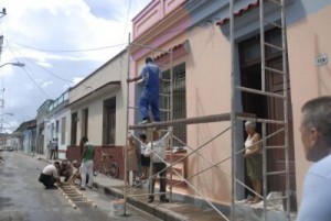 En estos momentos se acomete un programa de conservación de fachadas en más de 1 190 viviendas.