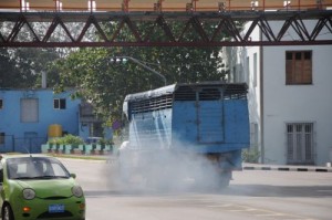 ¿Hará falta siempre un medidor de humo para frenar con más acierto esta indisciplina vial?