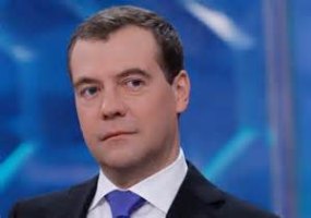 Medvedev precisó que la deuda de Ucrania con Rusia asciende a 16 mil millones de dólares.