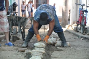 Varias calles del centro histórico han sido empedradas a propósito de la celebración.