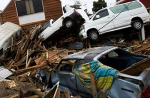 El epicentro del terremoto se ubicó en el mar, a unos 89 kilómetros al suroeste de Cuya, en Iquique, con una profundidad de 38.9 kilómetros.