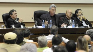 Díaz-Canel durante su intervención  en la sesión de trabajo del VIII Congreso de la UNEAC.