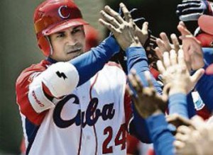 Cepeda: Es un honor ser el primero de esta época que se contrata con el béisbol profesional asiático.