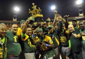 La pelota pinareña conquistó su décimo campeonato nacional.