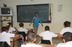 El profesorado espirituano presenta resultados investigativos en los eventos municipales de Pedagogía 2015.