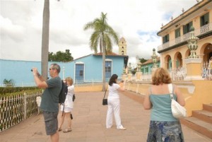 Muchos europeos se inclinan por Trinidad debido a su interés en cuanto a arquitectura y tradiciones.