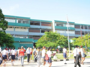 Más de 240 jóvenes egresarán de la Universidad de Ciencias Pedagógicas (UCP), de Sancti Spíritus.