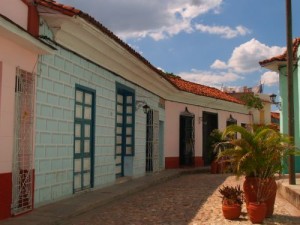 El empedrado de antiguas calles permitió acentuar el ambiente colonial del Centro Histórico de la villa.