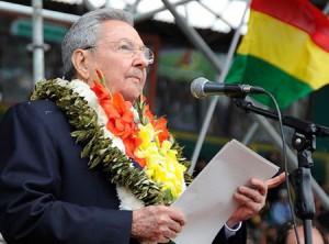 Defendiendo a Venezuela defendemos a Bolivia y a toda nuestra América”,  expresó Raúl.