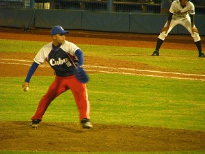 Aldo Conrado, internacional en las categorías juveniles, salió derrotado en el debut del sub-23 ante Camaguey. (foto: IBAF)